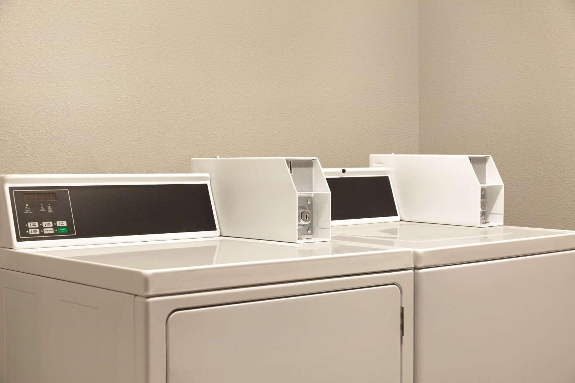 Country Inn & Suites By Radisson, Billings, Mt Esterno foto